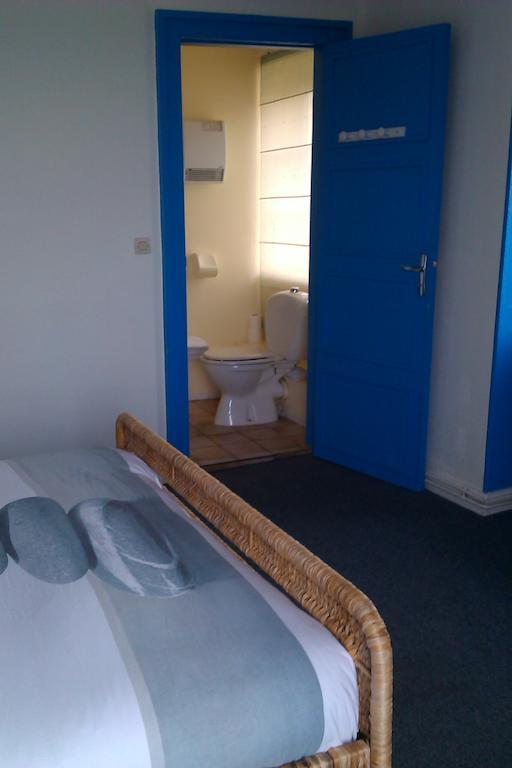 Les Galets Bleus Bed & Breakfast Etretat Room photo