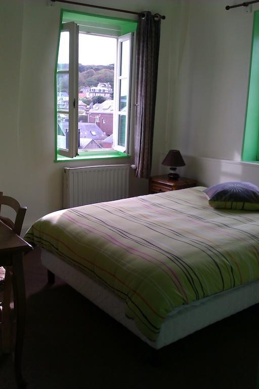 Les Galets Bleus Bed & Breakfast Etretat Room photo